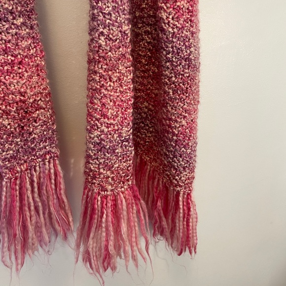 Pink and Purple Ombré Blanket Scarf - Picture 5 of 9